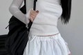 이네기 데이니 레이어드 티 화이트 교신 에이블리