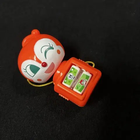 짤랑이 자석가챠