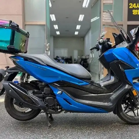 포르자350 2022년식 3.2만KM 판매합니다